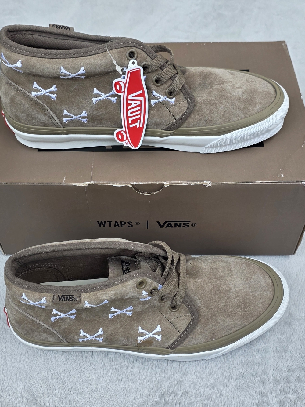 M6.5/W8 NIB Vans Vault x WTAPS OG Chukka LX "Bones" Suede Sneakers